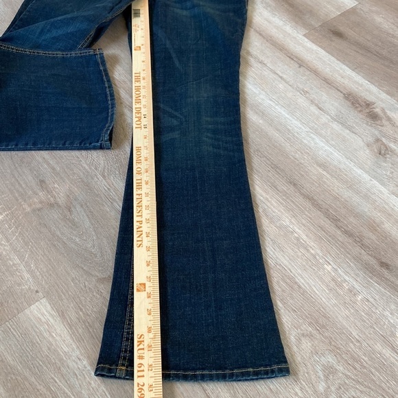 Tommy Hilfiger Freedom Flare Dark Wash Denim Jeans Size 8 NWT - Picture 8 of 16
